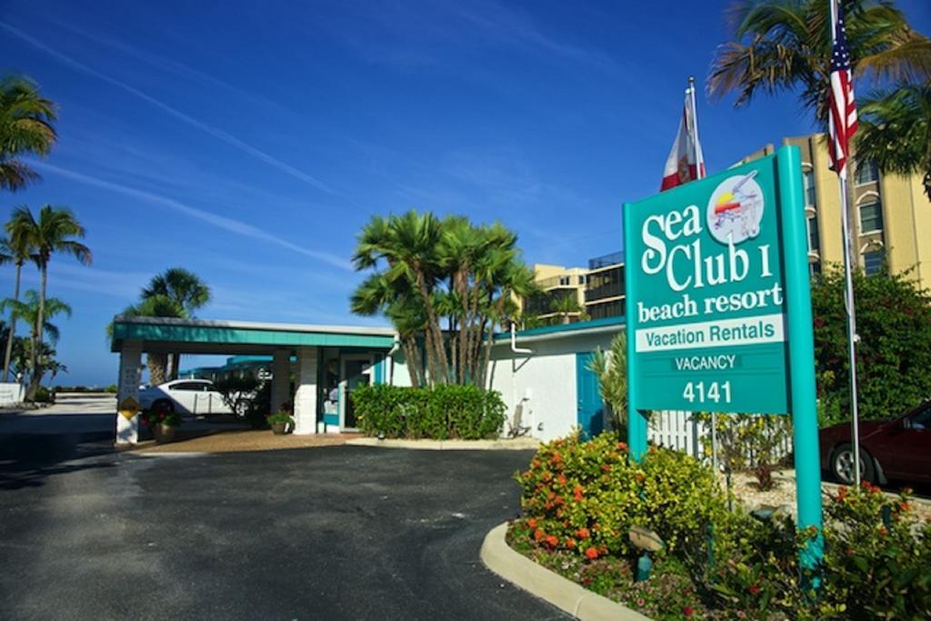 Sea Club I